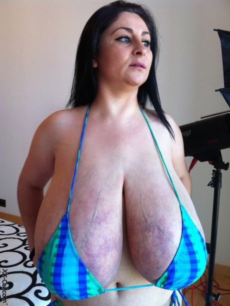 Huge fat tits on girls tgp